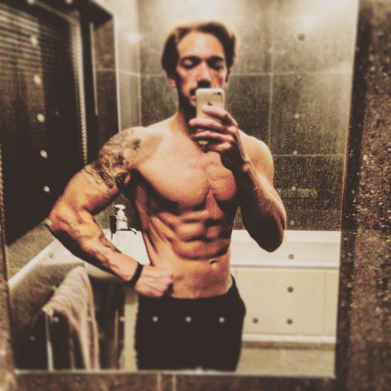 When having a six pack made me miserable When having a six pack made me miserable - ketogenic dieting - personal trainer sheffield - nick screeton
