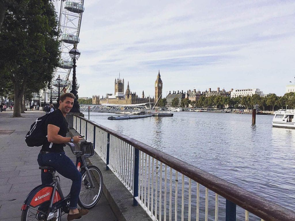 personal trainer in London personal trainer in London - Whiskey, Burgers, Boris Bikes and the River Thames